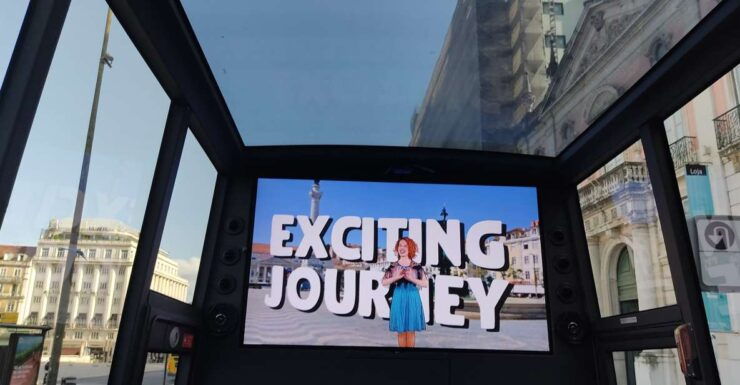 Lisbon: Landmarks Tour in a Multimedia Bus - Multimedia Bus Features