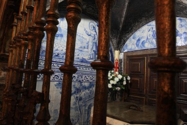 Lisbon: Lisbon Cathedral Entry Ticket - Treasury of the Cathedral