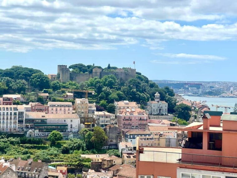 Lisbon: LISBON STORY TOUR BY TUK TUK - The Sum Up