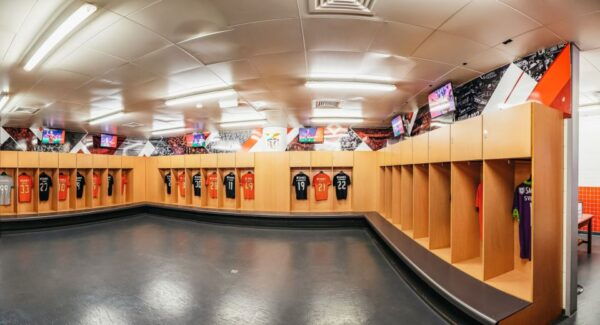 Lisbon: Luz Stadium Tour and SL Benfica Museum Ticket - Common Questions