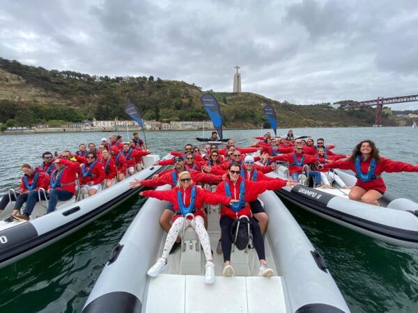 Lisbon: MAAT Entry Ticket & Dolphin Watching Boat Tour - Incident Reporting