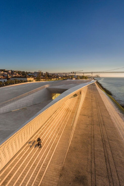 Lisbon: MAAT Gallery and MAAT Central Architecture Tour - Good To Know