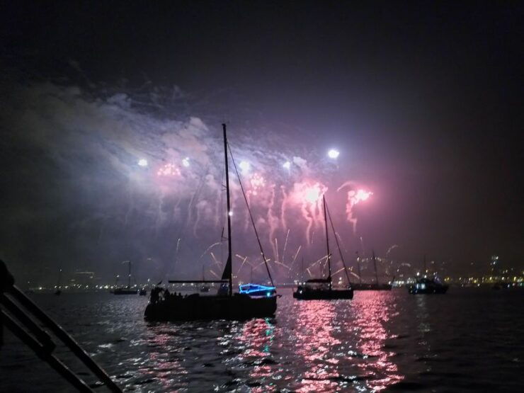 Lisbon: New Years Eve Fireworks Cruise on the Tagus River - Activity Details