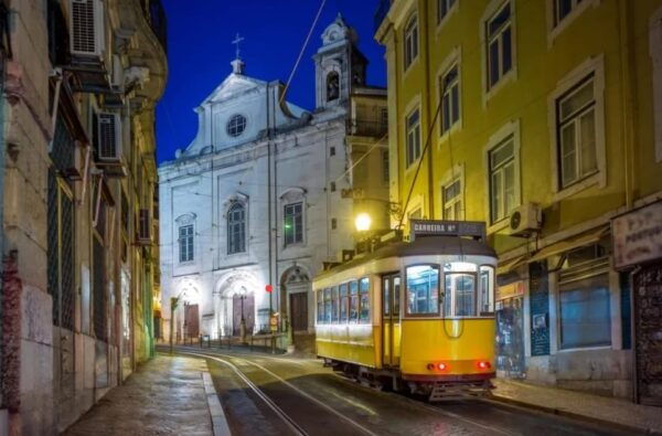 LISBON NIGHT TOUR - Frequently Asked Questions