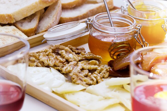 Lisbon Night Tour - Food & Drinks Tasting Menu - Additional Information