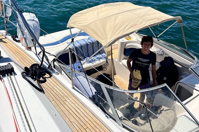 Lisbon Noon or Sunset by Engine Boat - Accessibility and Participant Information