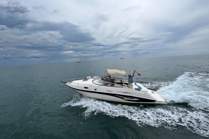 Lisbon Noon or Sunset by Engine Boat - Operator and Guarantee Details