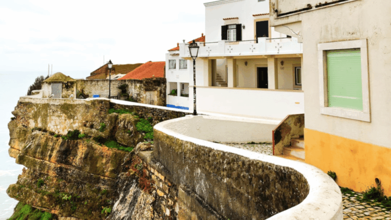 Lisbon: Óbidos and Nazaré Day Trip - Deep Dive: What Makes This Tour Special