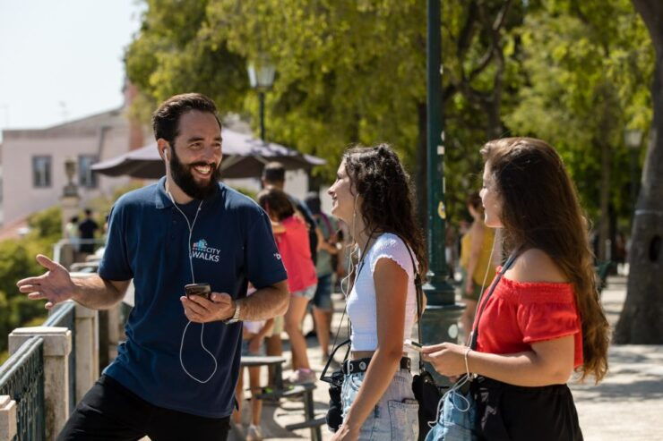 Lisbon: Old Alfama Quarter Walking Tour - Duration and Language