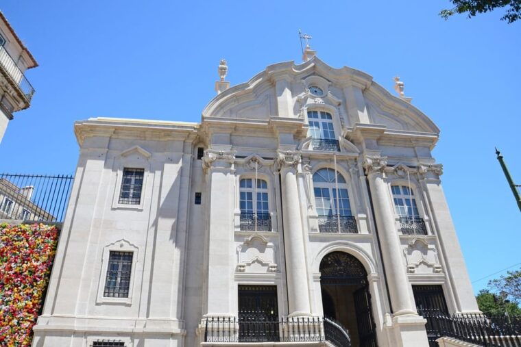 Lisbon Old Town Alfama Baixa Highlights Private Walking Tour - Frequently Asked Questions