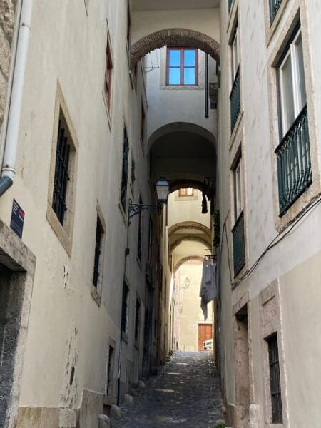 Lisbon: Old Town and Chiado Vintage Car Tour - Frequently Asked Questions