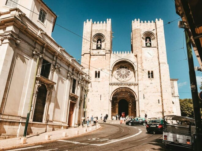 Lisbon: Old Town Private Tuk-Tuk Tour - Experience and Features