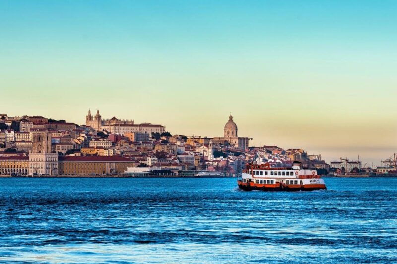 Lisbon: Old Town Walking Tour with River Cruise Tickets - Exploring Lisbon’s Old Town and River from a Different Perspective