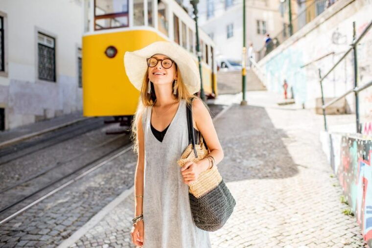 Lisbon: Old Town Walking Tour with River Cruise Tickets - Practical Tips for the Tour