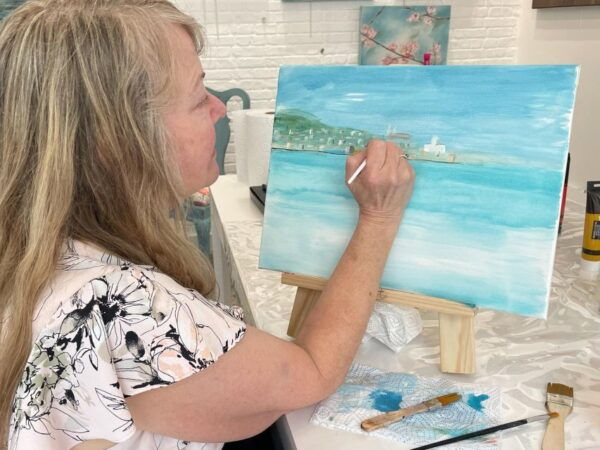 Lisbon: Paint and Sip in an Art Gallery With Portuguese Wine - The Sum Up