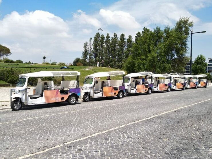 Lisbon: Panoramic Historical Sightseeing Tour by Tuk Tuk - Activity Overview