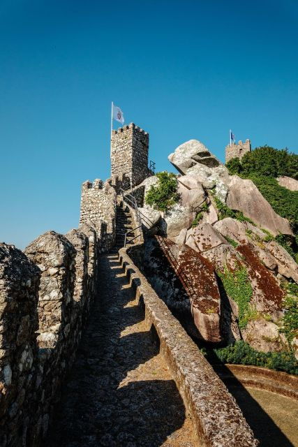 Lisbon: Pena Palace, Sintra, Cabo da Roca, & Cascais Tour - Practical tips for travelers