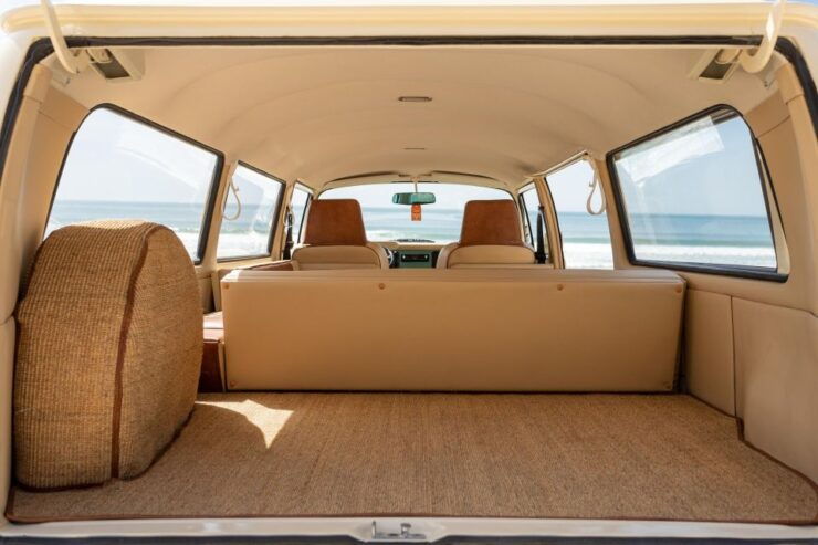 Lisbon: Pena Palace, Sintra Center, Cascais Private Tour - Pickup Information