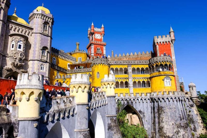Lisbon: Pena Palace, Sintra Palaces, Roca Cape & Cascais - Coastal Charm in Cascais