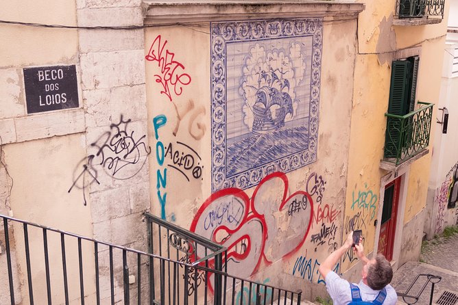 Lisbon Photography Walk With a Local - The Sum Up