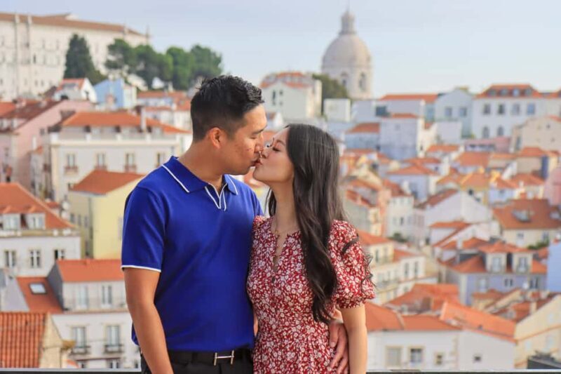 Lisbon: Photoshoot in Alfama | Santa Luzia and Portas do Sol - Good To Know