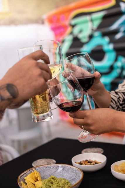 Lisbon: Portuguese Wine Tasting & Graffiti Experience - Wine and Graffiti Fusion