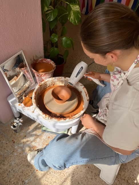 Lisbon: Pottery Wheel Lesson - Meditate With Clay - Practical Details