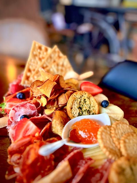 Lisbon: Premium Wine and Tapas Tasting Session - Frequently Asked Questions