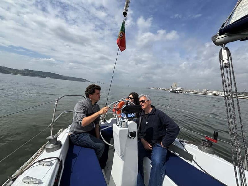 Lisbon: Private and personal sailing excursion - FAQ