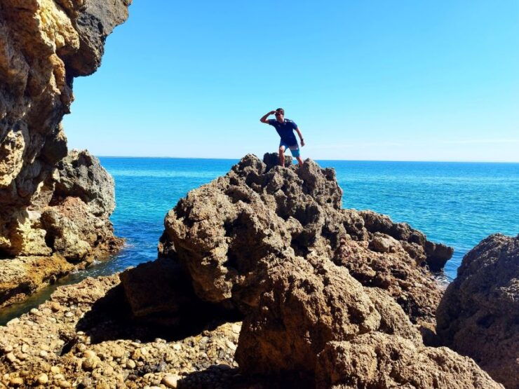 Lisbon: Private Arrábida & Sesimbra With Dinosaur Footprints - Tour Overview and Highlights