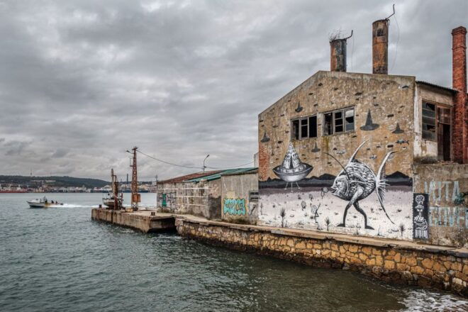 Lisbon: Private Cacilhas and Almada Walking Photo Tour - Reviewer Feedback