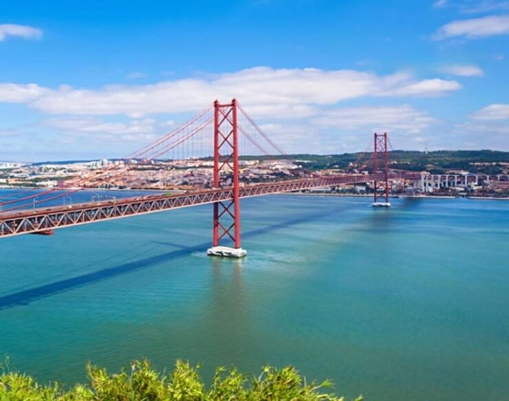 Lisbon: Private City Highlights Tour With Tram and Boat Ride - Good To Know