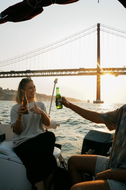 Lisbon PRIVATE Cruise - Fun, Friends and Unique Moments - The Experience from a Travelers Perspective