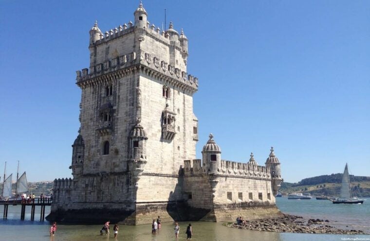lisbon private day tour - The Sum Up