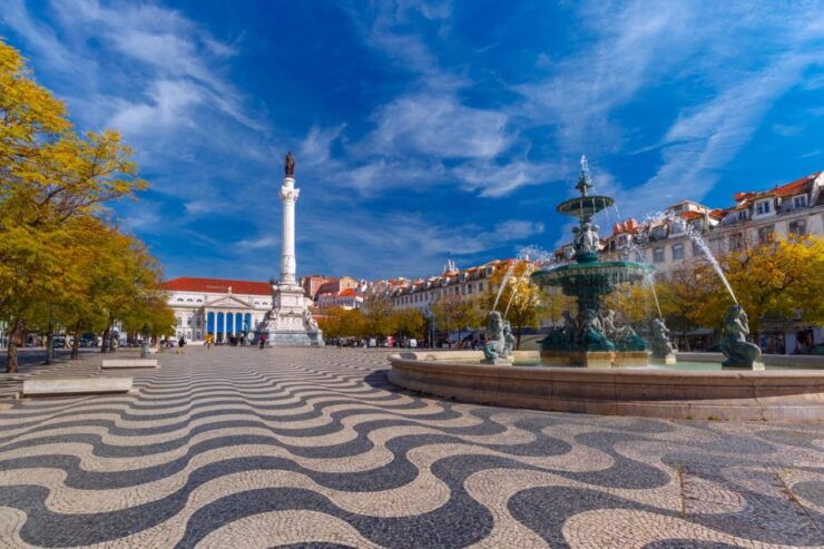Lisbon: Private Exclusive History Tour With a Local Expert - Tour Duration and Guide Availability