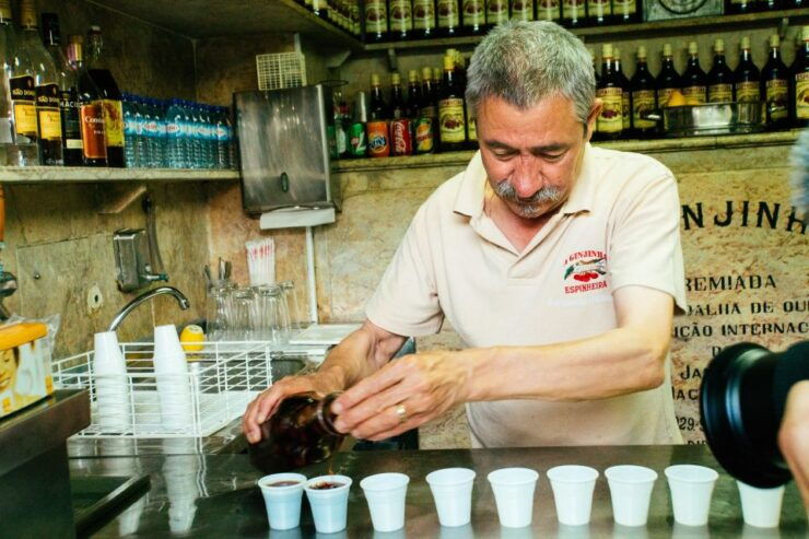 Lisbon: Private Food Tour – 10 Tastings With Locals - Group Size and Guide