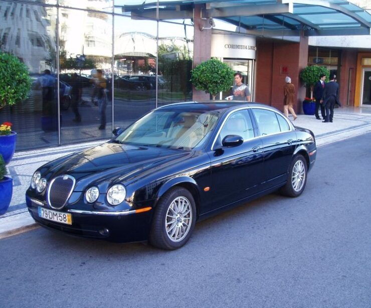 Lisbon: Private Full-Day Chauffeur Driven Tour - Booking Details