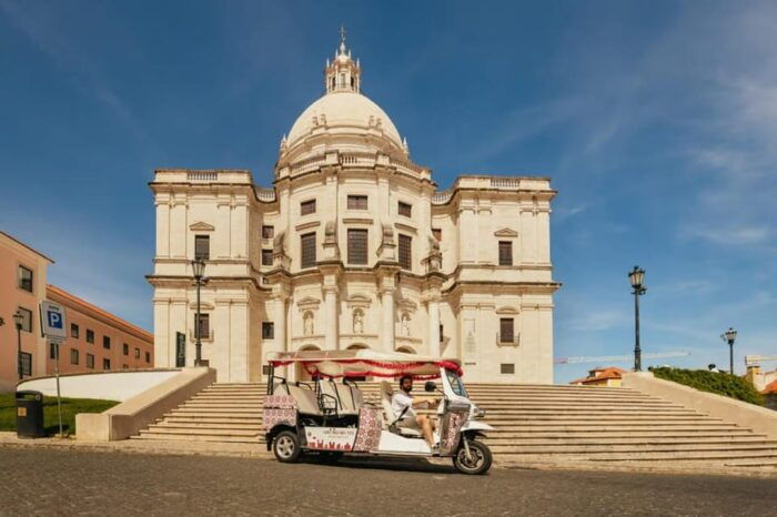 Lisbon: Private Guided Tuk-Tuk Tour with Hotel Pickup - Traveler Feedback Highlights
