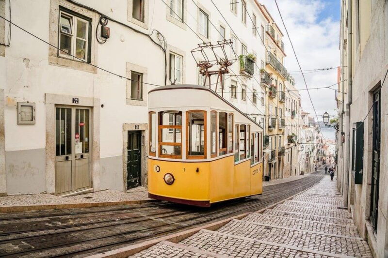 Lisbon Private Luxury City Tour - Why Choose a Private City Tour?