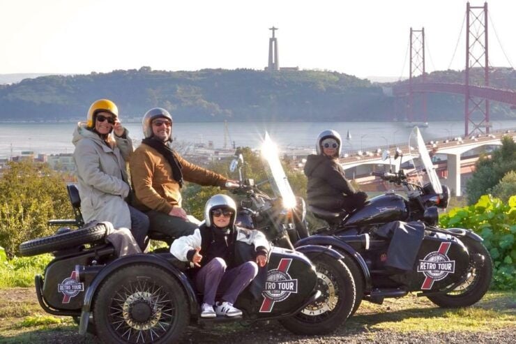 Lisbon : Private Motorcycle Sidecar Tour - Experience Highlights