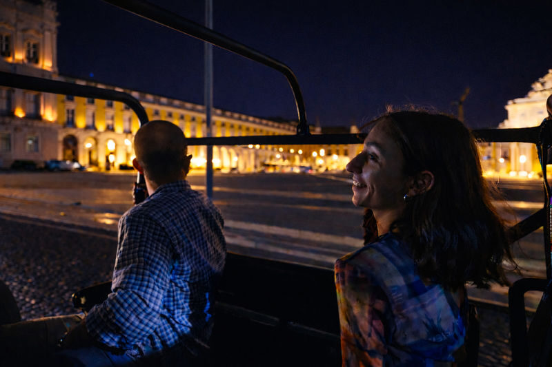 LISBON PRIVATE NIGHT EXPERIENCE in a Jeep with FOOD & DRINK Tastings - At a glance