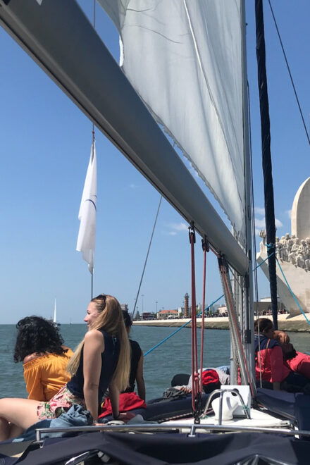 Lisbon: Private Sailboat Tour - Meeting Point & Accessibility