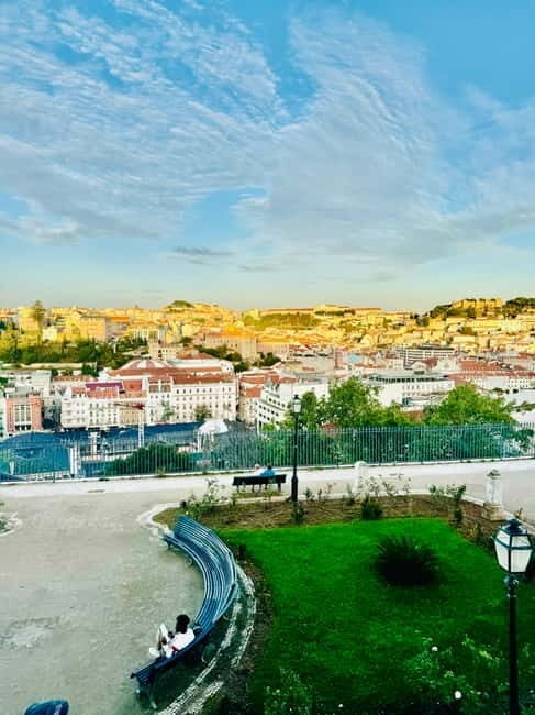 Lisbon: Private Sightseeing Full City Tour by TukTuk - FAQ