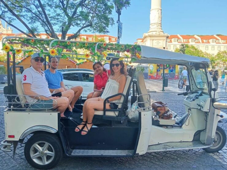 Lisbon: Private Sightseeing Tour by Eco Friendly Tuk Tuk. - Good To Know