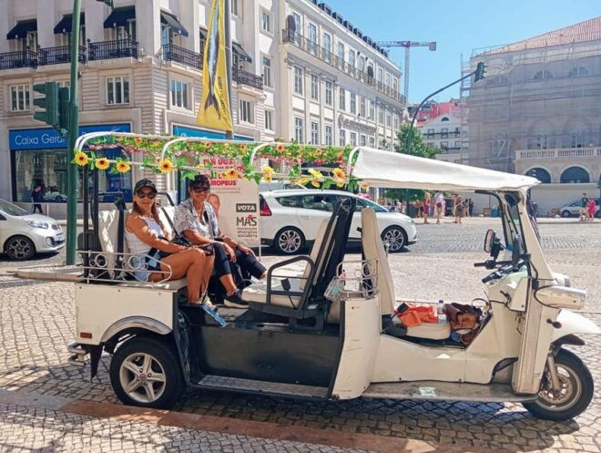 Lisbon: Private Sightseeing Tour by Eco Friendly Tuk Tuk. - Inclusions of the Tour