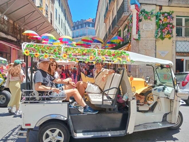 Lisbon: Private Sightseeing Tour by Eco Friendly Tuk Tuk. - Customer Reviews and Ratings