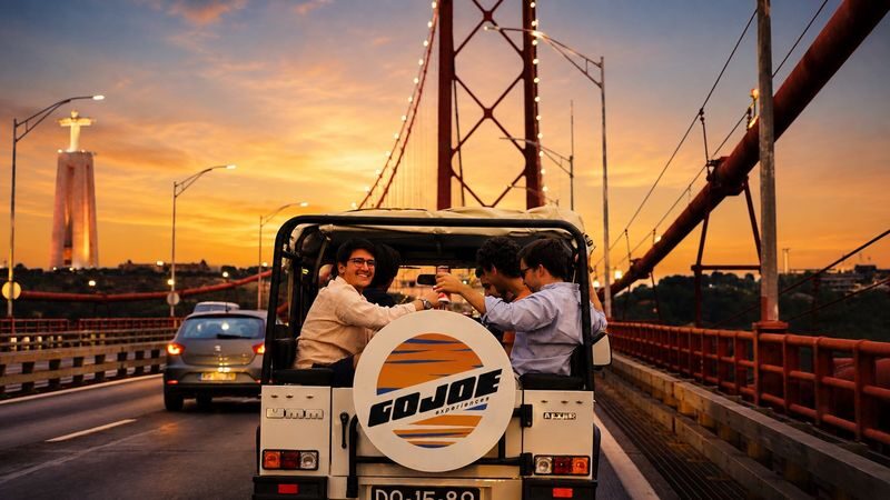 LISBON PRIVATE SUNSET to NIGHT TOUR in vintage jeep with FOOD&DRINKS - Sunset is the main event