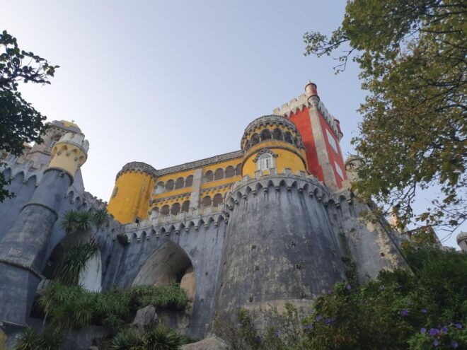Lisbon: Private Tour of Sintra and Cascais - Languages Available