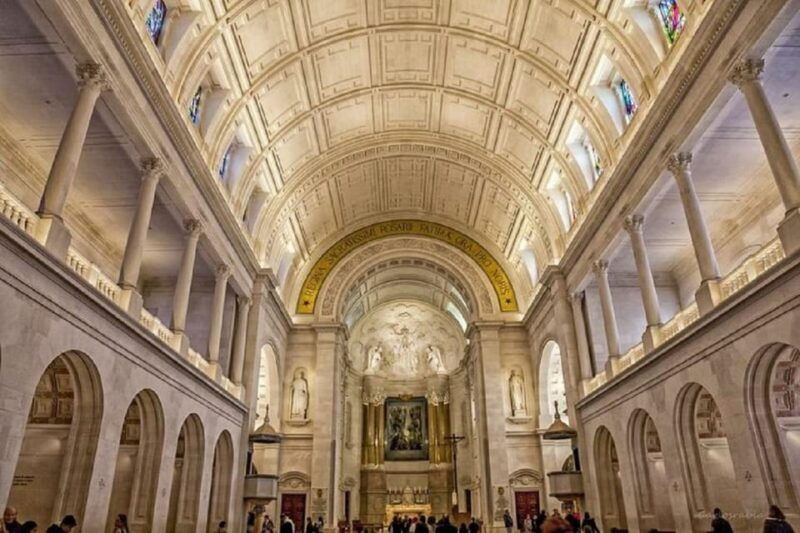 Lisbon: Private Tour to Fatima with Hotel Pickup - Half Day - A Closer Look at the Itinerary