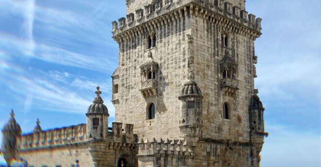 Lisbon : Private Tour With a Local Guide - Itinerary Highlights